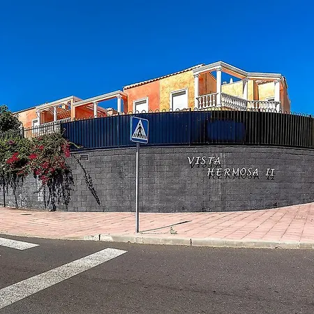 In Los Cristianos Villa *